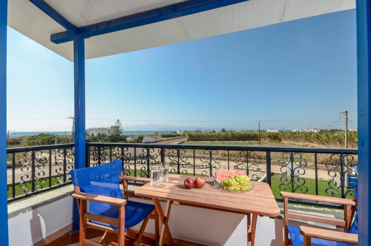 Gaitani Apartments Plaka Naxos Mikri Vigla Exterior photo