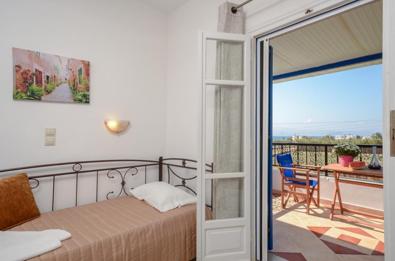Gaitani Apartments Plaka Naxos Mikri Vigla Exterior photo