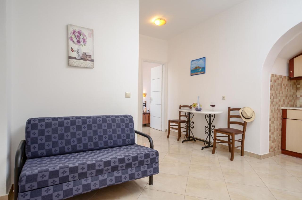 Gaitani Apartments Plaka Naxos Mikri Vigla Exterior photo