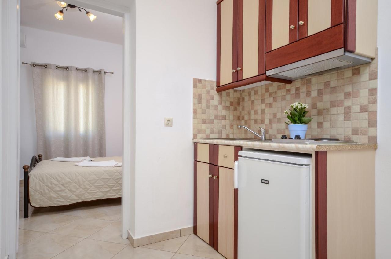 Gaitani Apartments Plaka Naxos Mikri Vigla Exterior photo