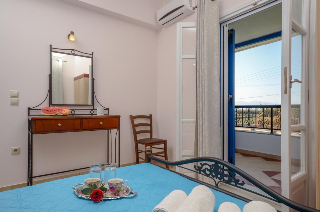 Gaitani Apartments Plaka Naxos Mikri Vigla Exterior photo