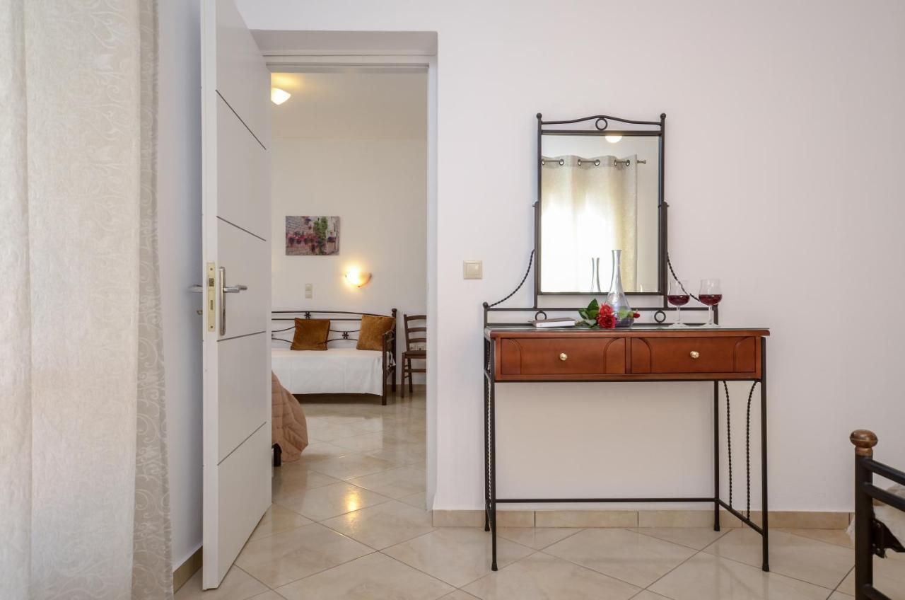 Gaitani Apartments Plaka Naxos Mikri Vigla Exterior photo